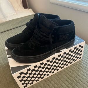 Vans Skate Half Cab Men’s Classic Black Suede Sneakers